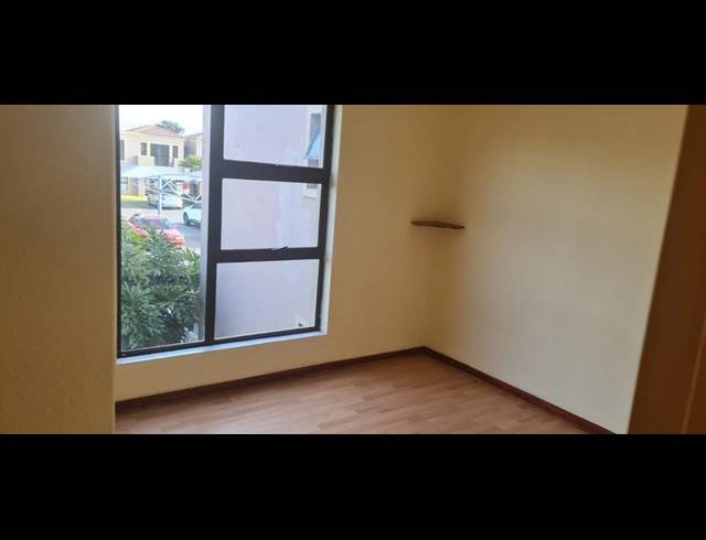 2 BEDROOM TOWNHOUSE FOR SALE IN JANSEN PARK